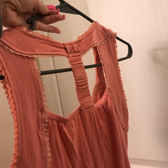 Sleeveless top - Picture 4 of 6